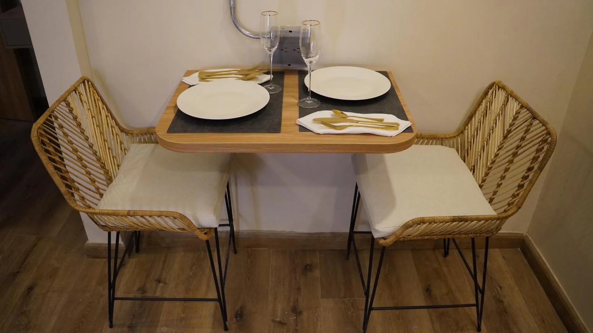 One Apartments Lleras Medellin