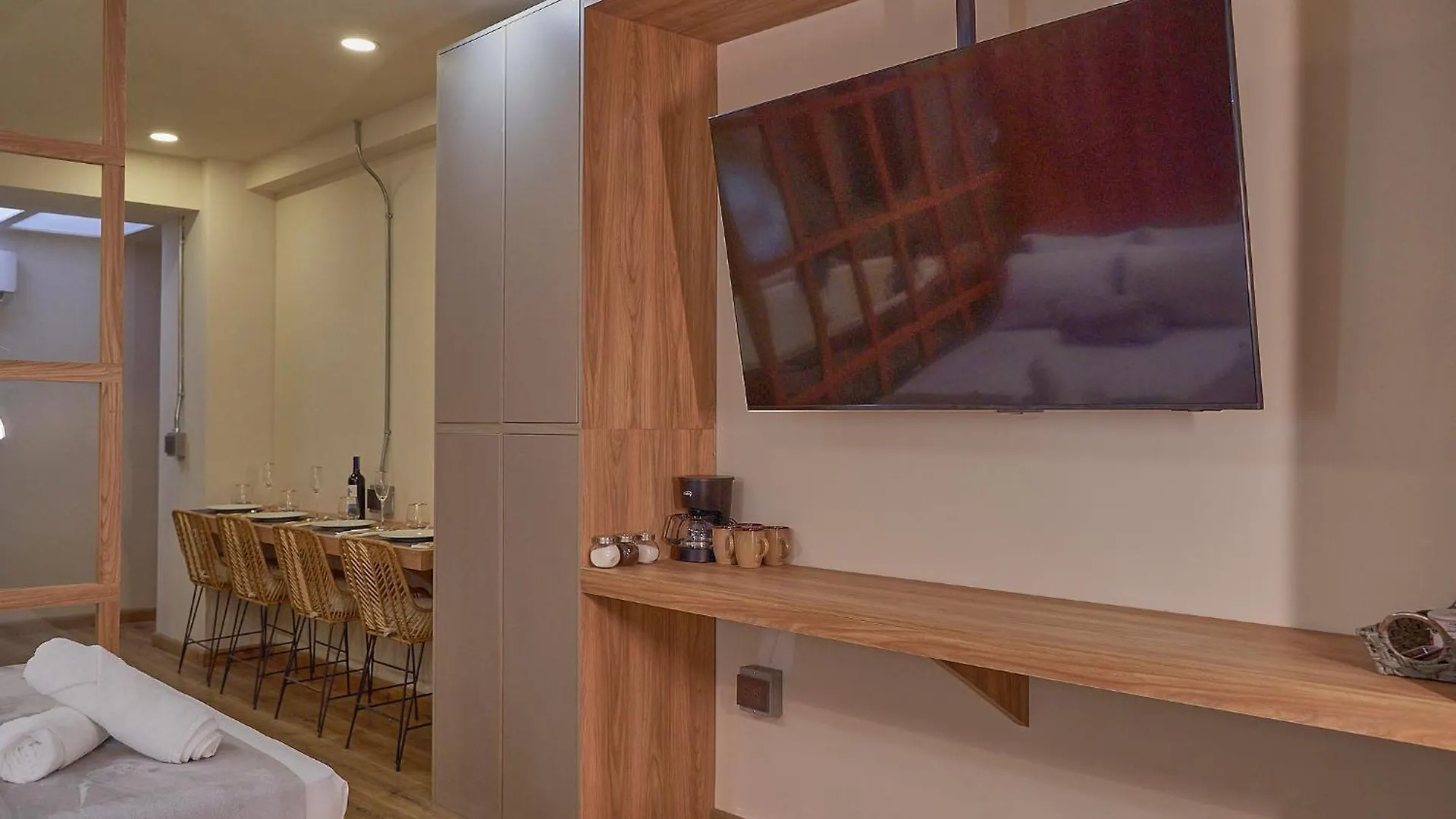 One Apartments Lleras Medellin