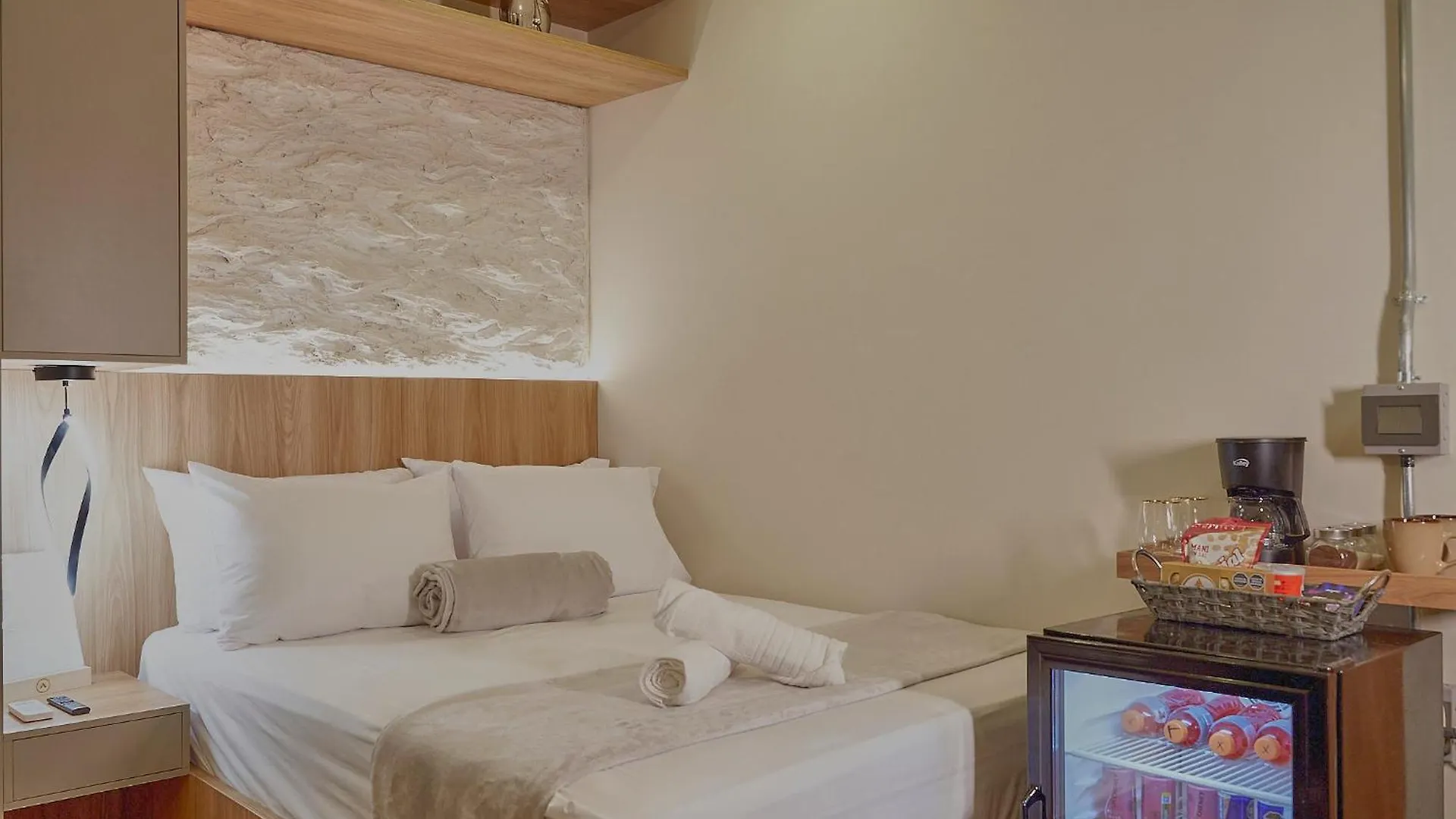 One Apartments Lleras Medellin